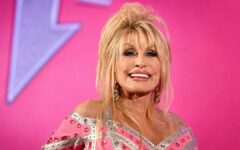 Dolly Parton Country Music Legend Streams News