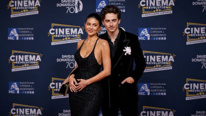 Kylie Jenner Timothee Chalamet Not Pregnant Rumors